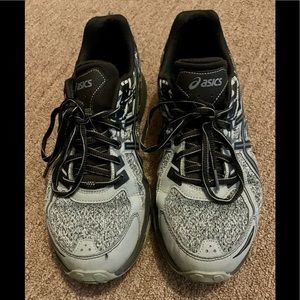 Gray Asics Running Shoes